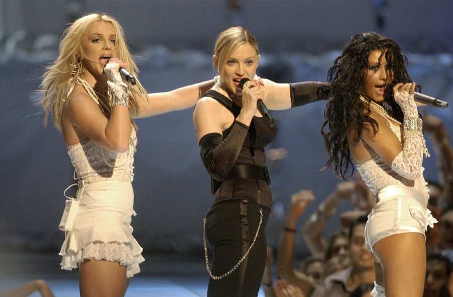 MTV VMA 2003: ��������� ������� �������: �������, ������ �����, �������� ������� 009