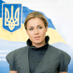 Королевская говорит, что правительство сорвало выполнение госбюджета, и пророчит дефолт в 2013 году