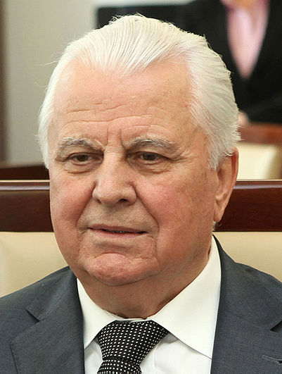 Кравчук: Система уже отгрызла Януковичу ноги и добирается до живота