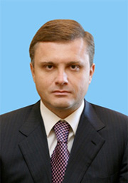 Тимошенко: Глава администрации президента создает карманную оппозицию